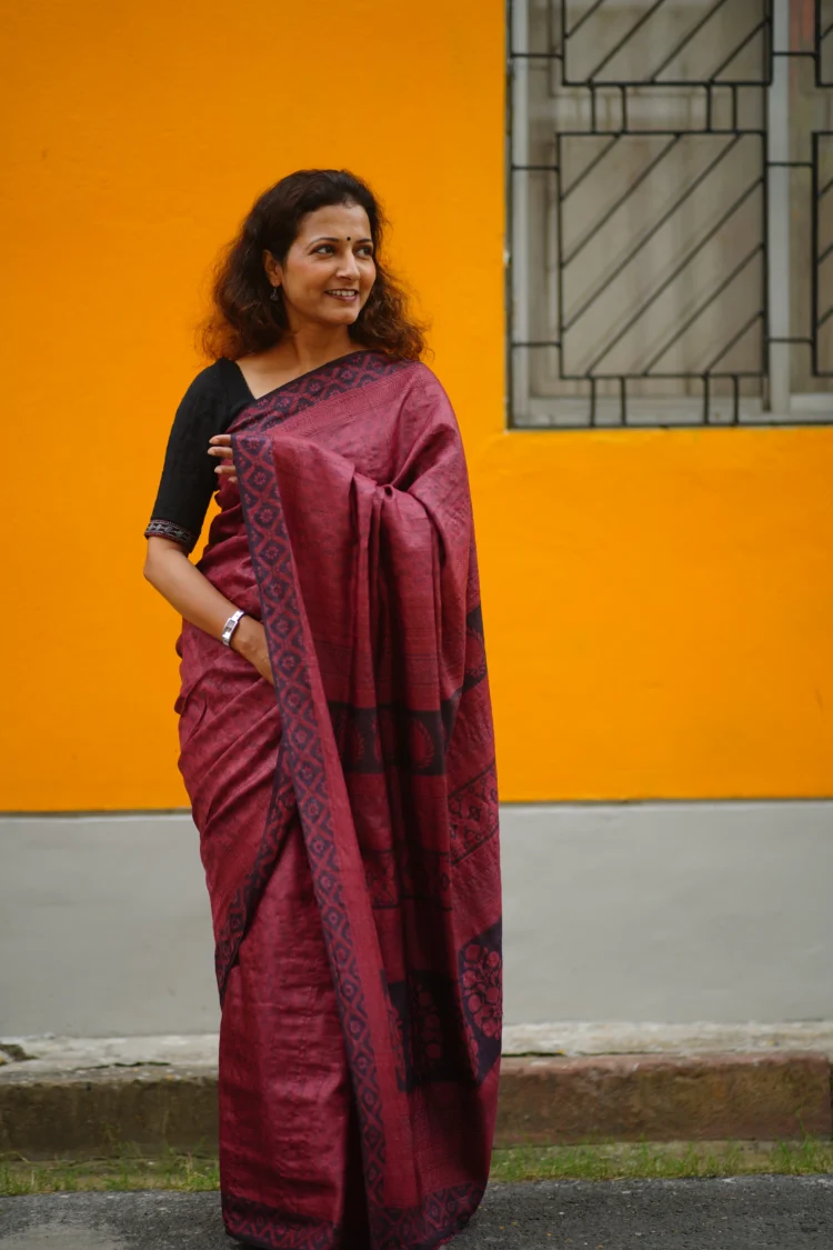 Maroon Tasar Saree with Bagh Print - Image 4