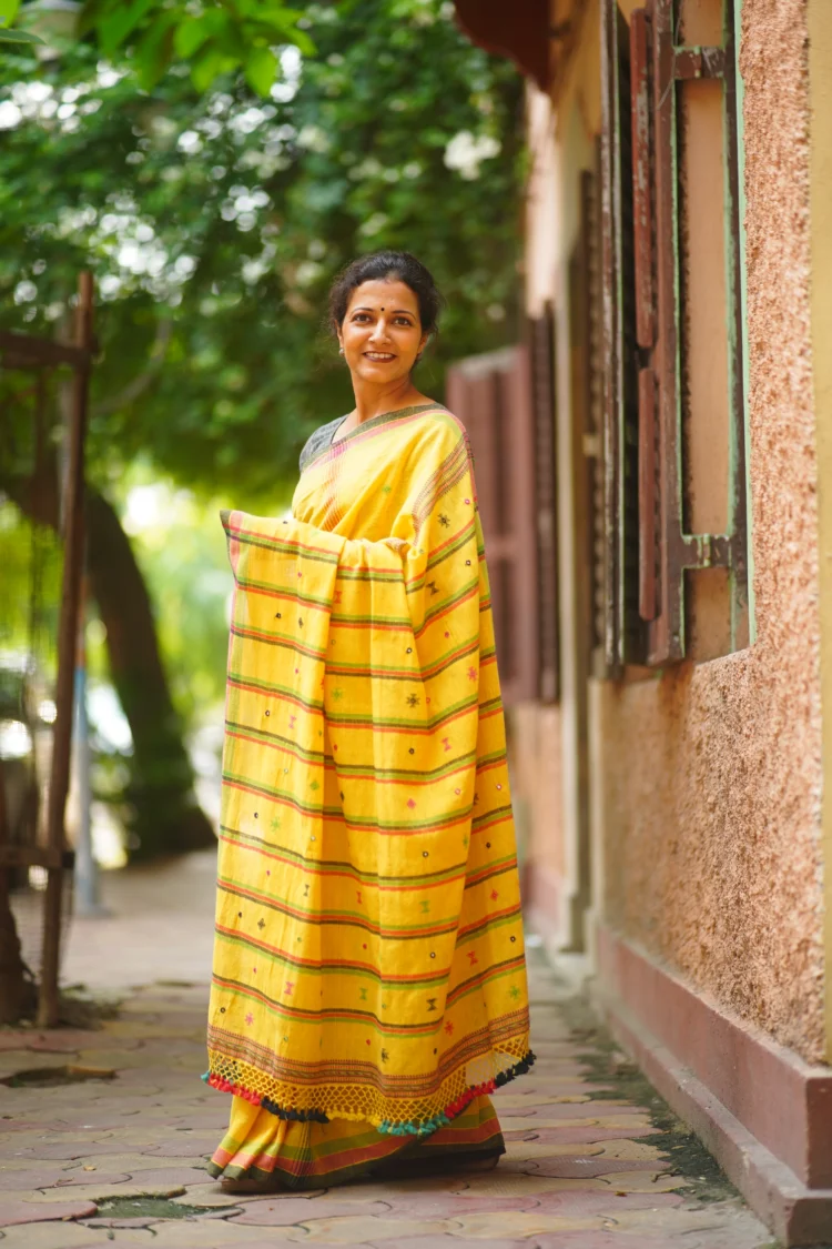 Yellow Kala Cotton Bhujori  Saree with mirror work in pallu - Image 2