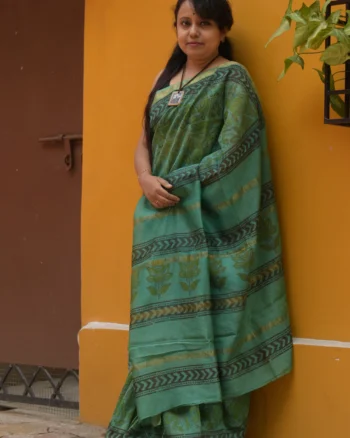 Green Maheshwari Saree with Nature-Inspired Vanaspati Print