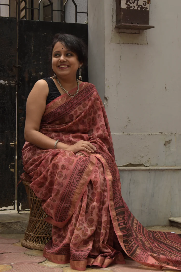 Terracotta Pink Maheshwari Saree with Vanaspati Print - Image 2