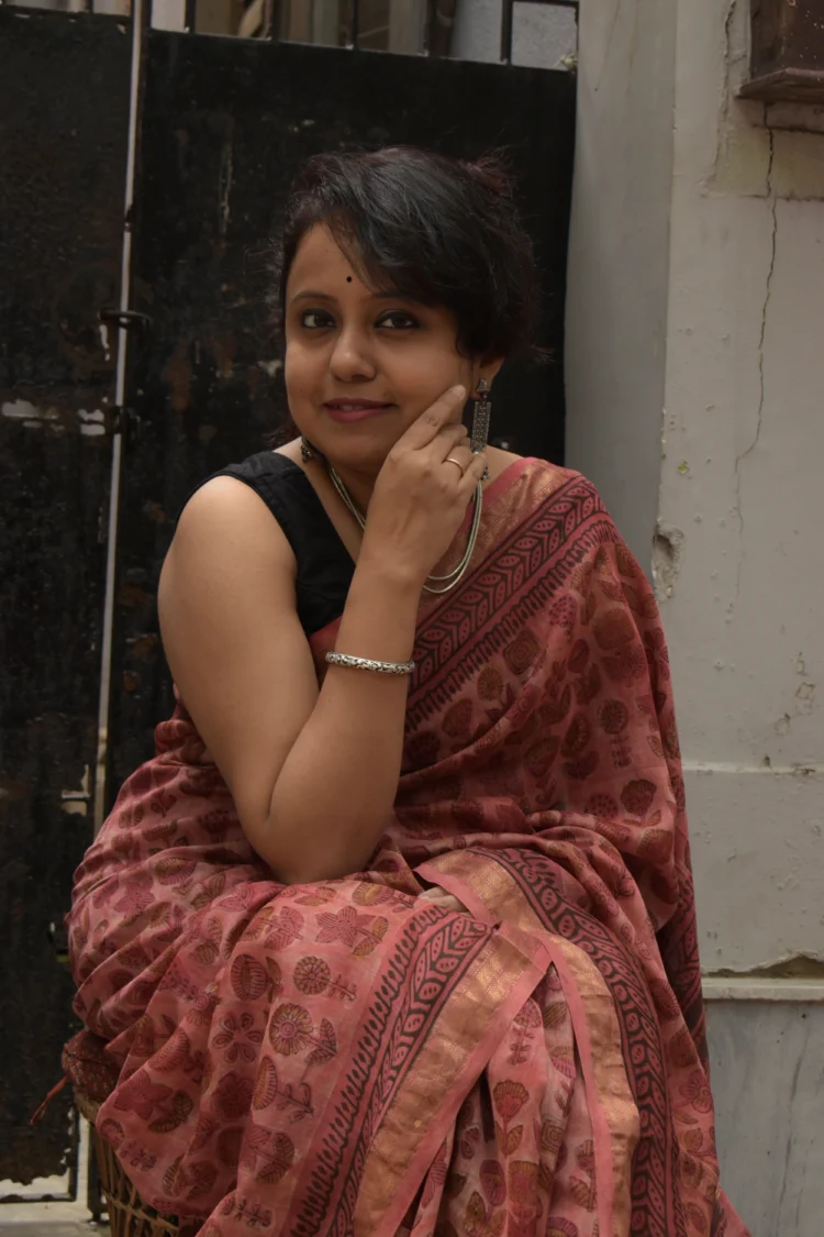Terracotta Pink Maheshwari Saree with Vanaspati Print - Image 4