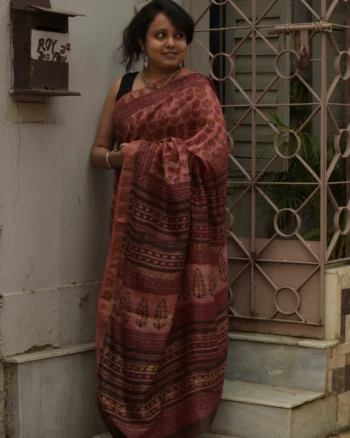 Terracotta Pink Maheshwari Saree with Vanaspati Print