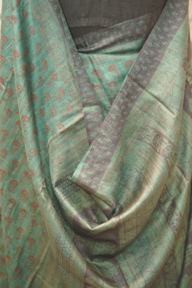 Green Pure Tasar Silk Saree with Bagh Print - Image 3