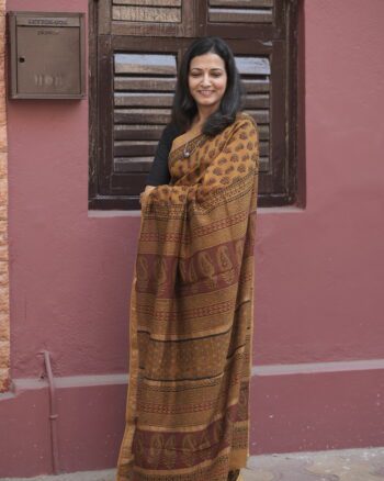Authentic Chrome Yellow Maheshwari Bagh print saree by Avoran
