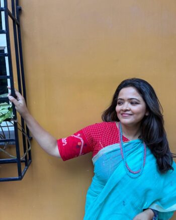 Sea green bird motif in pallu handwoven jamdani saree